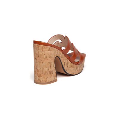 Lavish - Image 6
