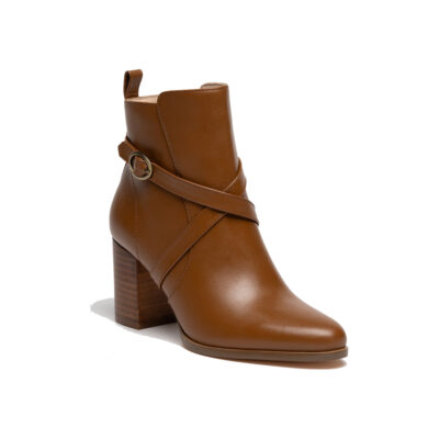 Saddle
